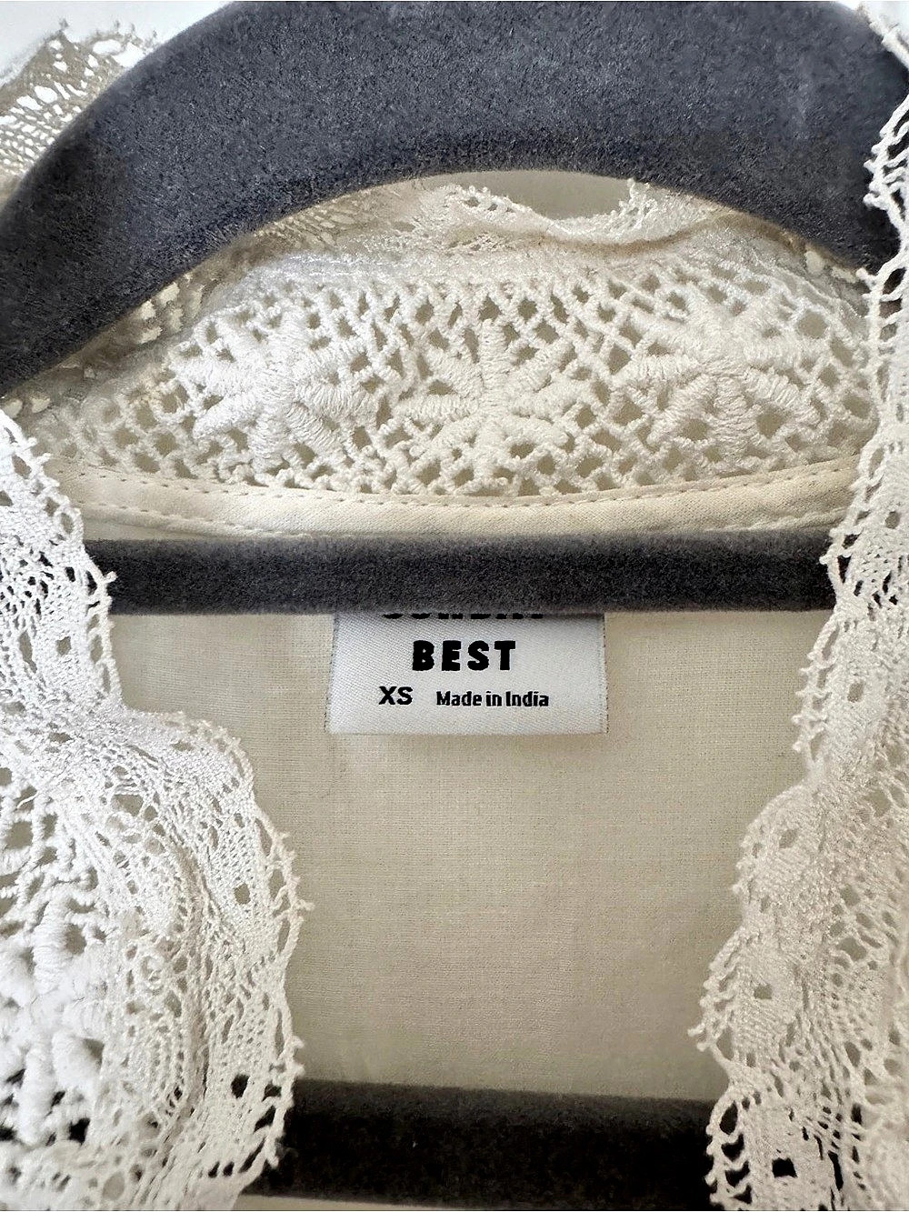 ARITZIA SUNDAY BEST Lace Trim Tiered Mini Dress in White Size XS - Picture 3 of 9